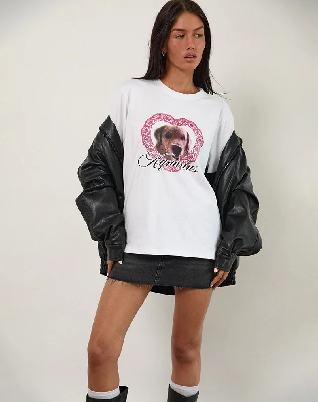 Oversized Basic Tee in White with Aquarius Dog Graphic