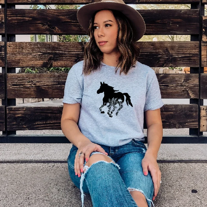 Floral Horse Shirt, Cute Horse Shirt for Her, Equestrian TShirt, Horse Graphic Tee, Gift for Horse Lover